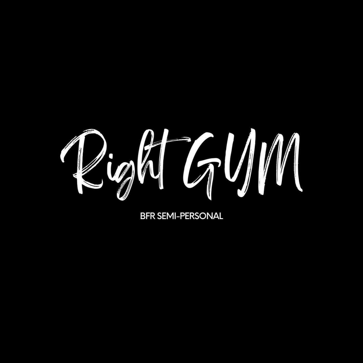 Right GYM ロゴ（黒背景）
